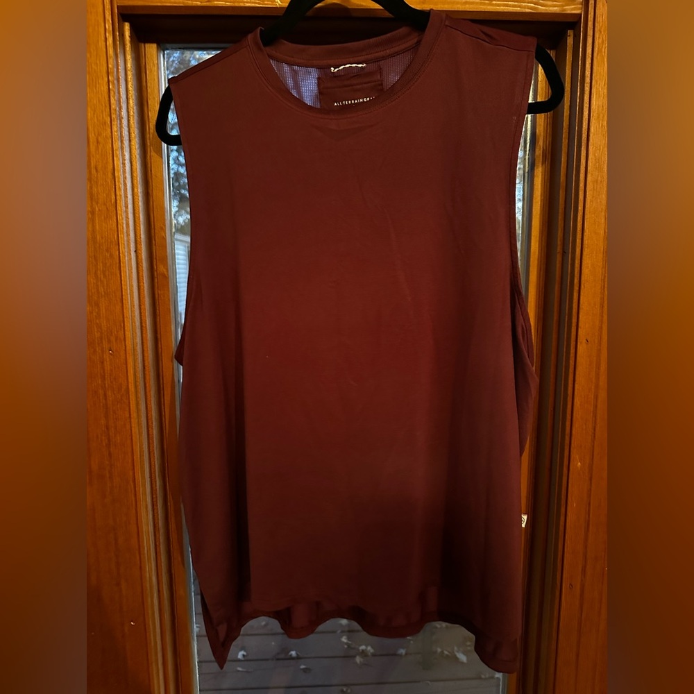 Wrangler Sleeveless Maroon Muscle Tee